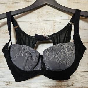 Eve's Temptation Underbust Pushup Bra. Size Small. Black/Gray. Embroidered.